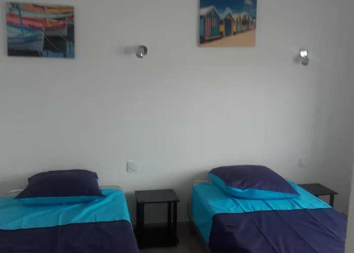 6-8 Personnes- 3 Chambres- Proche De à Pied Appartement