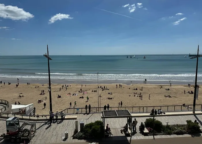 6-8 Personnes- 3 Chambres- Proche De à Pied La Chaume